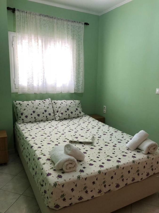 Artemis Apartments Лефкада Екстериор снимка